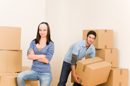 Choosing the right truck size for a move in Roehampton