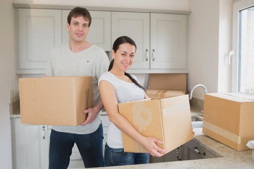 Short-notice removal service supporting a local move in Roehampton